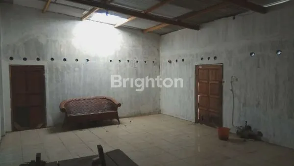 image GUDANG KECIL DEPAN MASJID AGUNG SUKOHARJO KOTA (8)