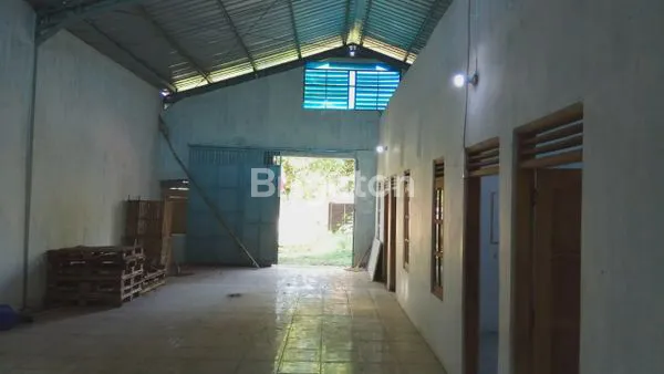 image GUDANG KECIL DEPAN MASJID AGUNG SUKOHARJO KOTA (6)