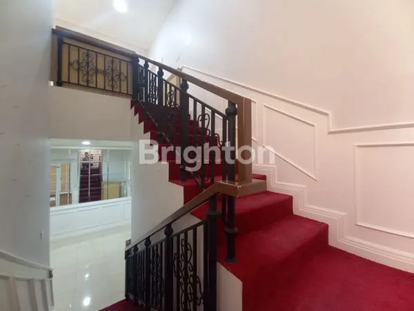 image CLUSTER MENAGGIO IL LAGO L12 PARAMOUNT GADING SERPONG TANGERANG (6)