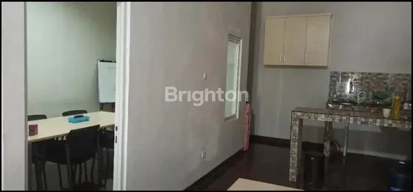 image RUMAH CANTIK TERAWAT STRATEGIS SIAP HUNI (2)