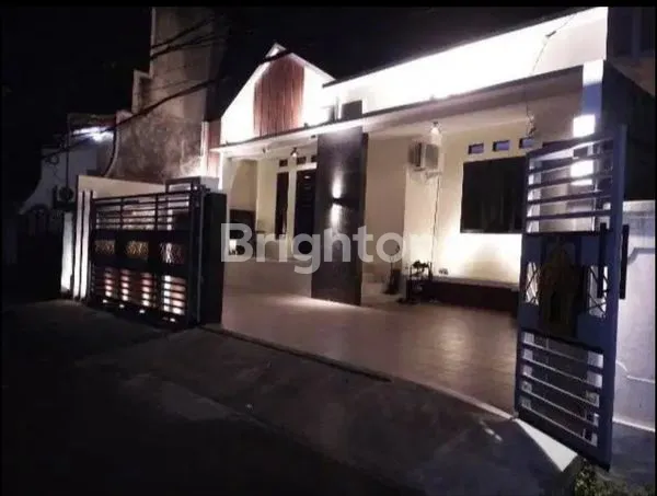 image RUMAH ASRI DAN MEWAH DILENGKAPI DENGAN KOLAM RENANG (5)