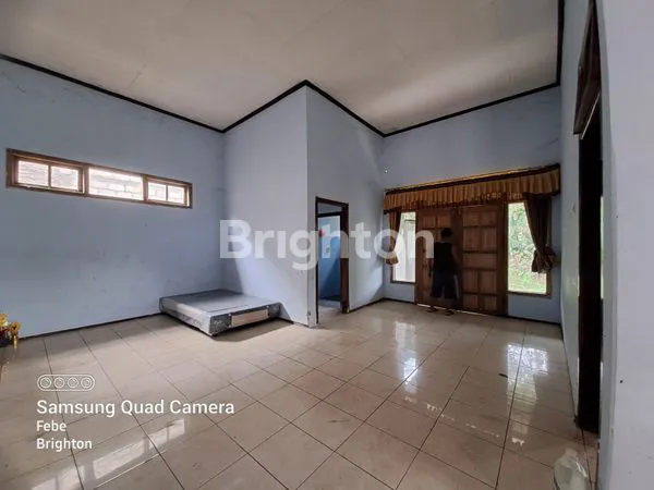 image RUMAH + TANAH LUAS DI KARANGKATES  BLITAR (10)