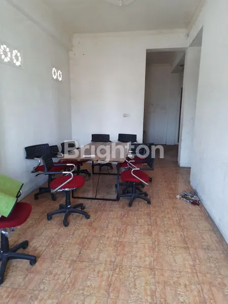 image TURUN HARGA !!! RUKO 3 LT PINTU BELAKANG UNS (4)