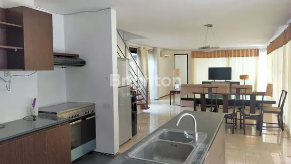 image MODERN VILLA DI ISEN INTERNATIONAL LIVING. DEKAT SUPERMALL (1)