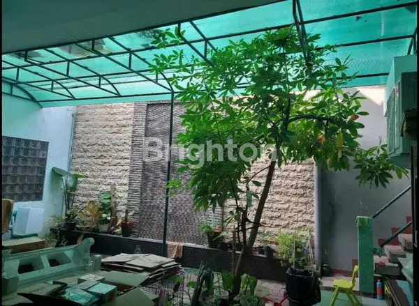 image RUMAH MEWAH FULL FURNISH 2 LANTAI TENGAH KOTA DEKAT SUNCITY (5)