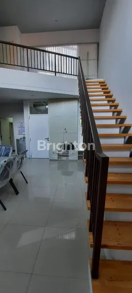 image RUMAH KOMPLEK SUNSET ROAD  (5)