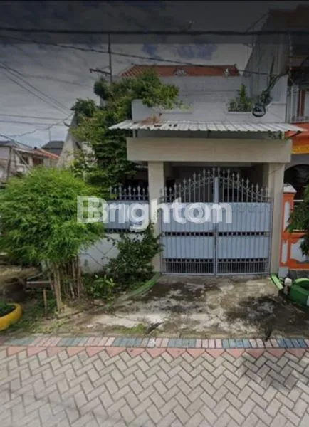 image RUMAH 2 LANTAI TERAWAT DAN SIAP HUNI - LETAK SANGAT STRATEGIS  (1)