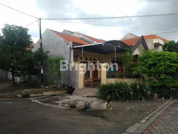 image RUMAH SECOND RUNGKUT ASRI DEKAT UBAYA, PASAR SOPONYONO, TRANSMART RUNGKUT (1)