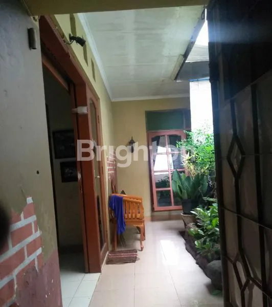 image RUMAH SECOND RUNGKUT ASRI DEKAT UBAYA, PASAR SOPONYONO, TRANSMART RUNGKUT (4)