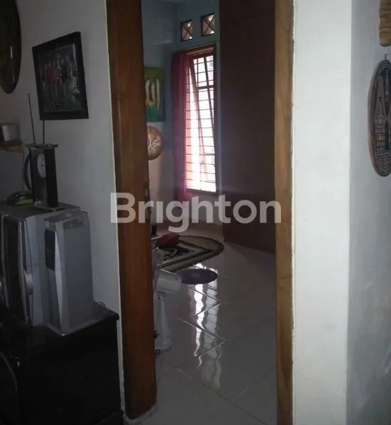 image RUMAH SECOND RUNGKUT ASRI DEKAT UBAYA, PASAR SOPONYONO, TRANSMART RUNGKUT (6)