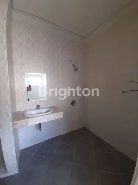 image RUMAH ROYAL RESIDENCE GREENWICH (5)