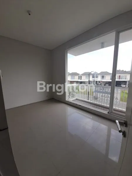 image RUMAH ROYAL RESIDENCE GREENWICH (7)