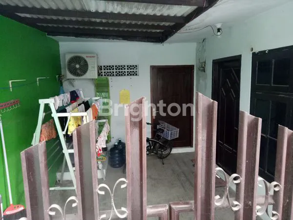 image RUMAH TENGAH KOTA SURABAYA DEKAT MALL TUNJUNGAN PLAZA BISA BUAT KOS KOSAN (2)