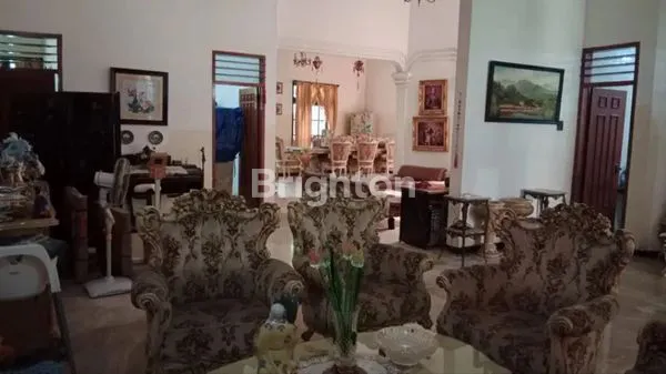 image HARGA TURUN, NEGO SAMPE DEAL!!! RUMAH PUTAT INDAH TIMUR SURABAYA (4)