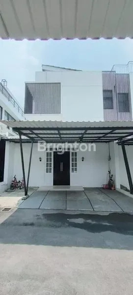 image RUMAH 3 LT DI DAERAH CIBUBUR JAKARTA TIMUR (6)