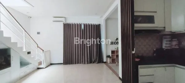 image RUMAH 3 LT DI DAERAH CIBUBUR JAKARTA TIMUR (4)