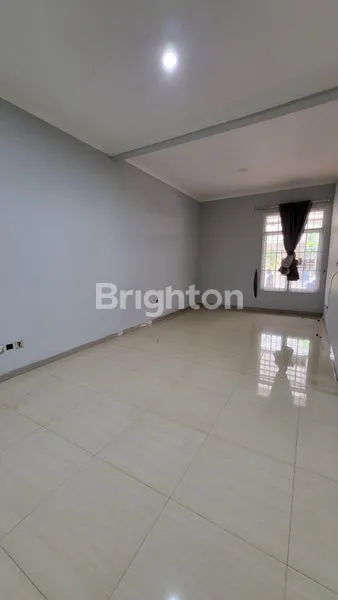 image RUMAH IDAMAN CANTIK DI GADING SERPONG TANGERANG (5)