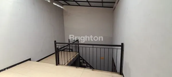 image RUMAH SIAPHUNI MURAH KOTAMADYA STRATEGIS ARAYA (4)