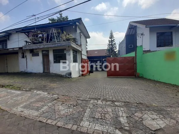 image GEDUNG DIJUAL DI BATU (1)