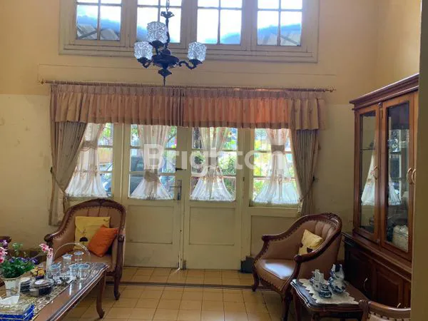 image RUMAH TINGGAL MAIN ROAD GATOT SUBROTO (HERITAGE) (5)