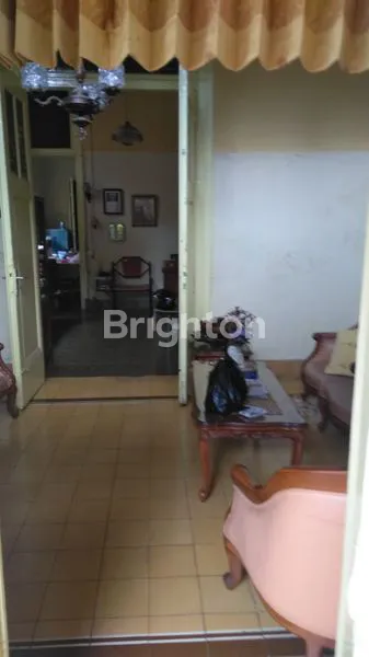 image RUMAH TINGGAL MAIN ROAD GATOT SUBROTO (HERITAGE) (3)