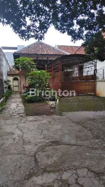 image RUMAH TINGGAL MAIN ROAD GATOT SUBROTO (HERITAGE) (2)