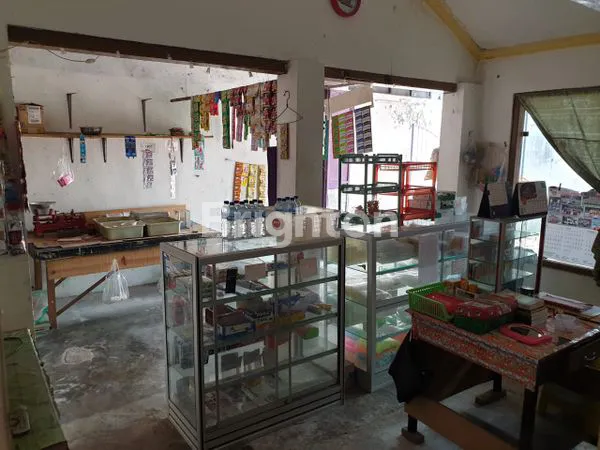 image RUMAH HUNI TANAH LUAS LOKASI STRATEGIS DI KOTA KEDIRI (5)