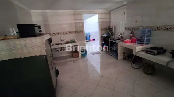 image RUMAH VILLA TAMAN GAPURA CITRALAND SURABAYA (7)