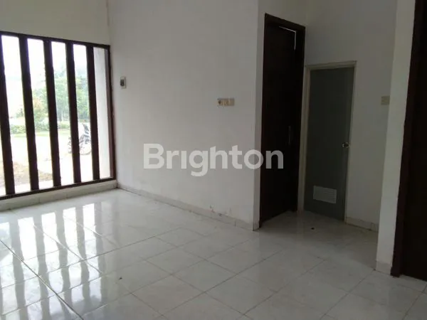 image RUMAH DEKAT TRANSMART (1)