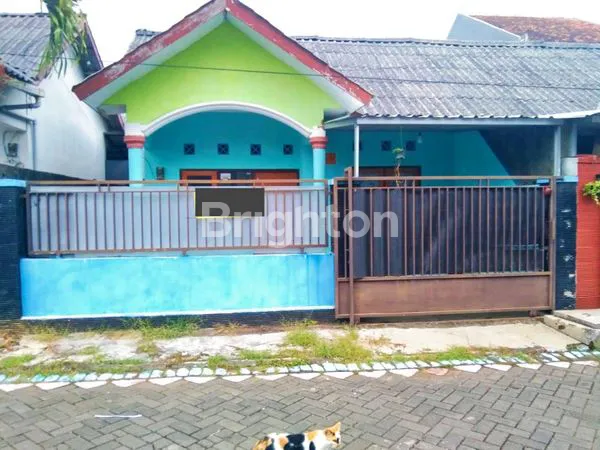 image RUMAH BAGUS SIAP HUNI DI MONDOROKO SINGOSARI KOTA MALANG (1)