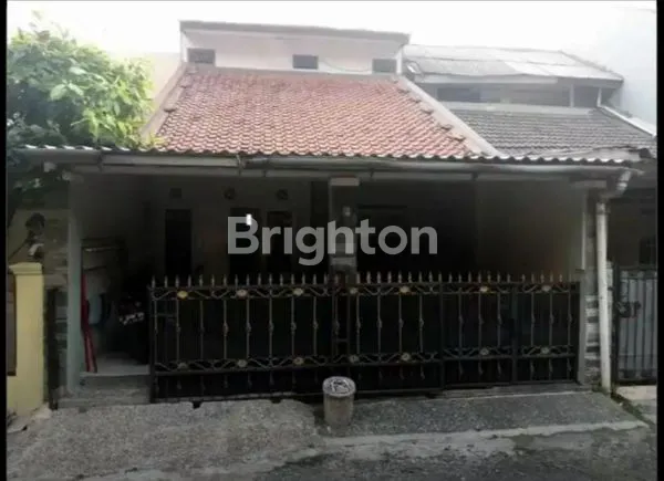 image RUMAH 2 LANTAI STRATEGIS SIAP HUNI MURAH (1)