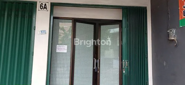 image RUMAH MEWAH DI KEDIRI (4)