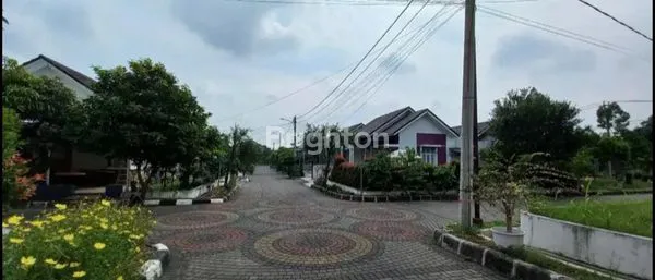 image RUMAH CANTIK MINIMALIS 1 LANTAI SIAP HUNI (4)