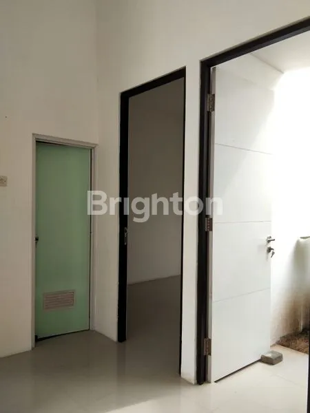 image HARGA 200 JUTA AN RUMAH BARU GOLDEN EAST MENGANTI HUNIAN MURAH BERKELAS BEBAS BANJIR  SELANGKAH KE CITRALAND GRESIK (3)