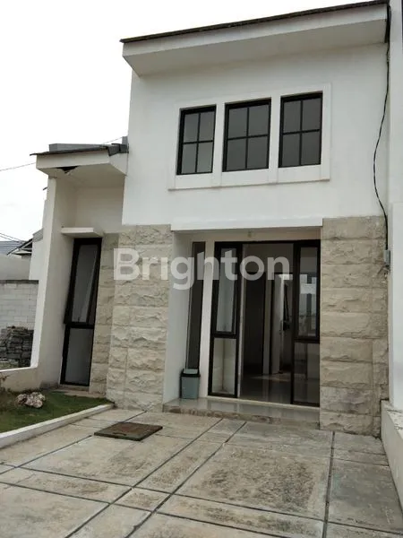 image HARGA 200 JUTA AN RUMAH BARU GOLDEN EAST MENGANTI HUNIAN MURAH BERKELAS BEBAS BANJIR  SELANGKAH KE CITRALAND GRESIK (1)