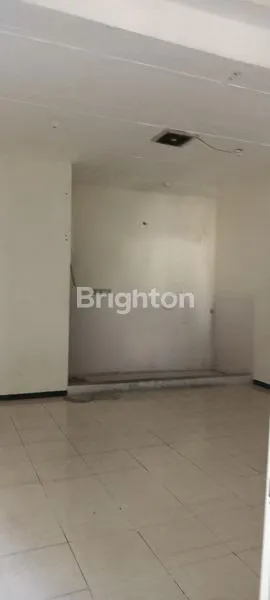 image RUKO BERSIH TERAWAT SIAP PAKAI DI KOTA WISATA BATU (4)