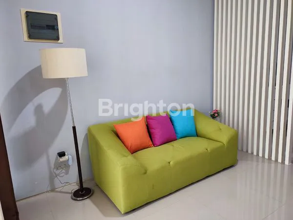 image RUMAH GREENLAKE CITRALAND SURABAYA (6)