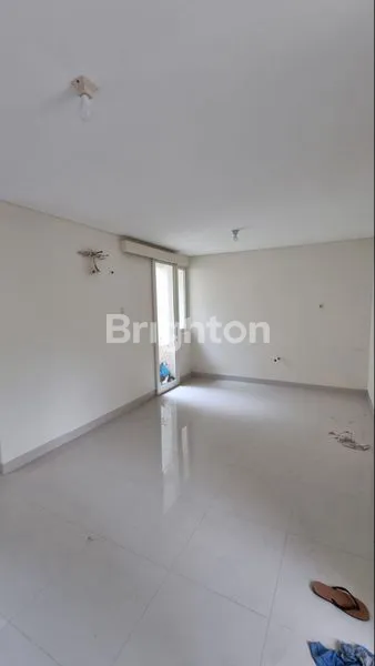 image RUMAH GRAND PAKUWON CLUSTER CANBERRA SURABAYA (4)