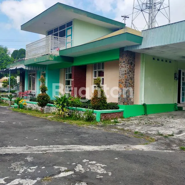 image VILLA LUAS DAN BESAR LOKASI STRATEGIS DI BANDUNGAN KABUPATEN SEMARANG (7)