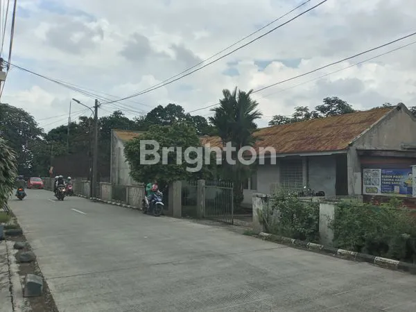 image LAPANGAN TENNIS & GEDUNG KANTOR (3)