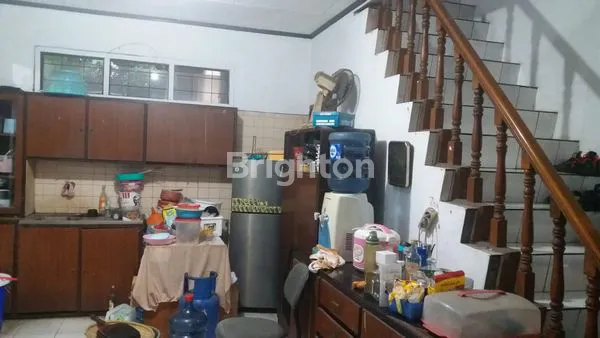 image RUMAH MAINROAD TENGAH KOTA DEKAT GATSU MALABAR BUAH BATU (5)