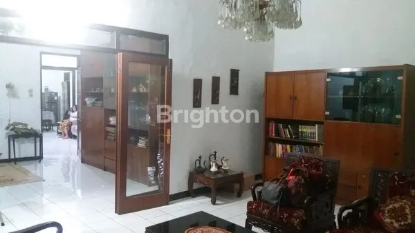 image RUMAH MAINROAD TENGAH KOTA DEKAT GATSU MALABAR BUAH BATU (6)