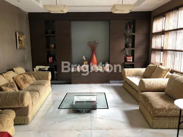 image RUMAH ASRI MAIN ROAD, VIEW CIAMIK DEPAN DANAU CITRALAND + POOL + BASEMENT (5)