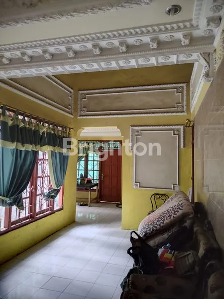 image 2 RUMAH & 2 LANTAI JADI SATU SIAP HUNI (3)