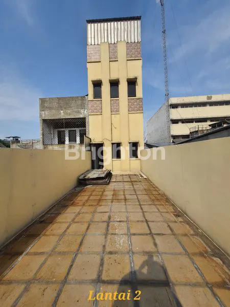 image RUKO SIAP HUNI DI PERNIAGAAN BARAT TAMBORA JAKARTA BARAT (4)