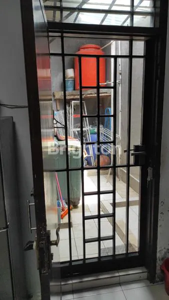 image RUMAH NYAMAN (TURUN HARGA 300 JUTA), ASRI, TENANG & TAK BANJIR DI TENGAH KOTA DEPOK. (3)