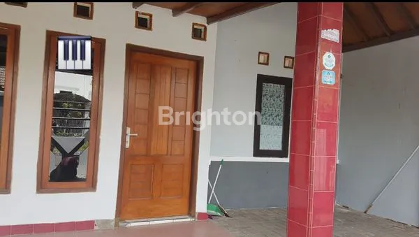 RUMAH CANTIK SANGAT NYAMAN SIDOARJO