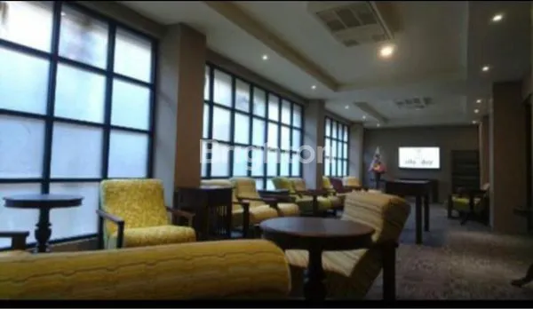 image HOTEL BINTANG 2 5 LANTAI (4)