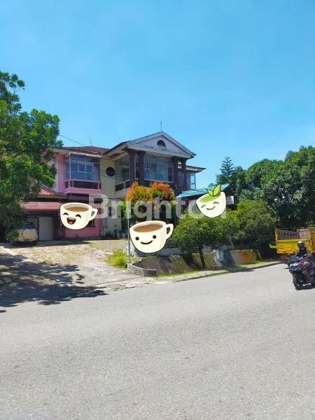 image HOTEL COCOK UNTUK MESS DAN KANTOR DI JALAN MAYJEN SUTOYO (5)