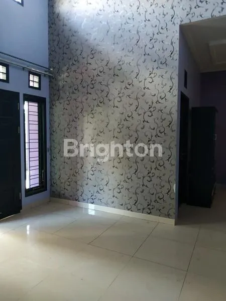 image RUMAH KONSEP ELEGANT DAN DIHOOK DEKAT TERMINAL BUS SERTA LINGKUNGAN NYAMAN DAN SEJUK (2)